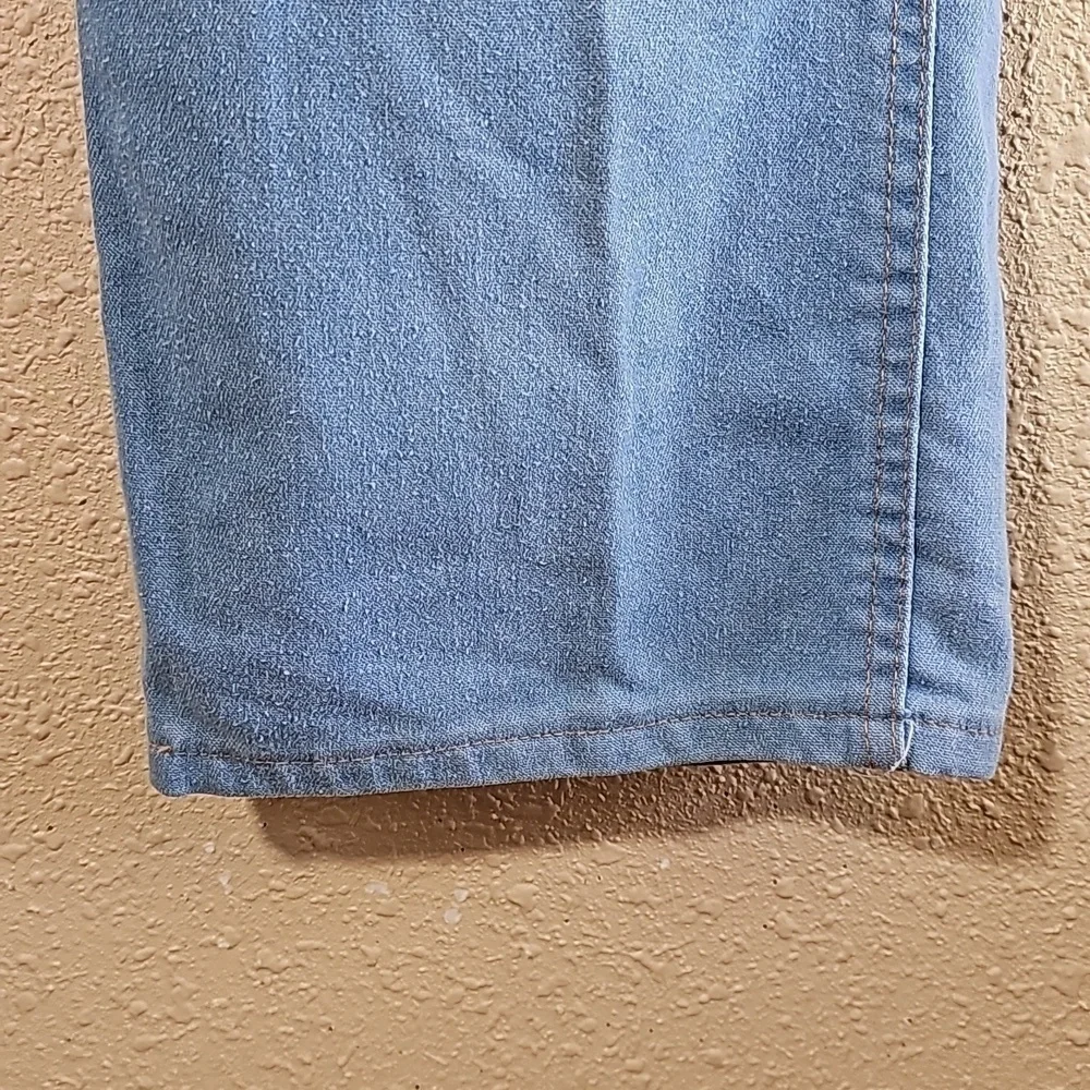 Vintage Levi's 535 Orange Tag.